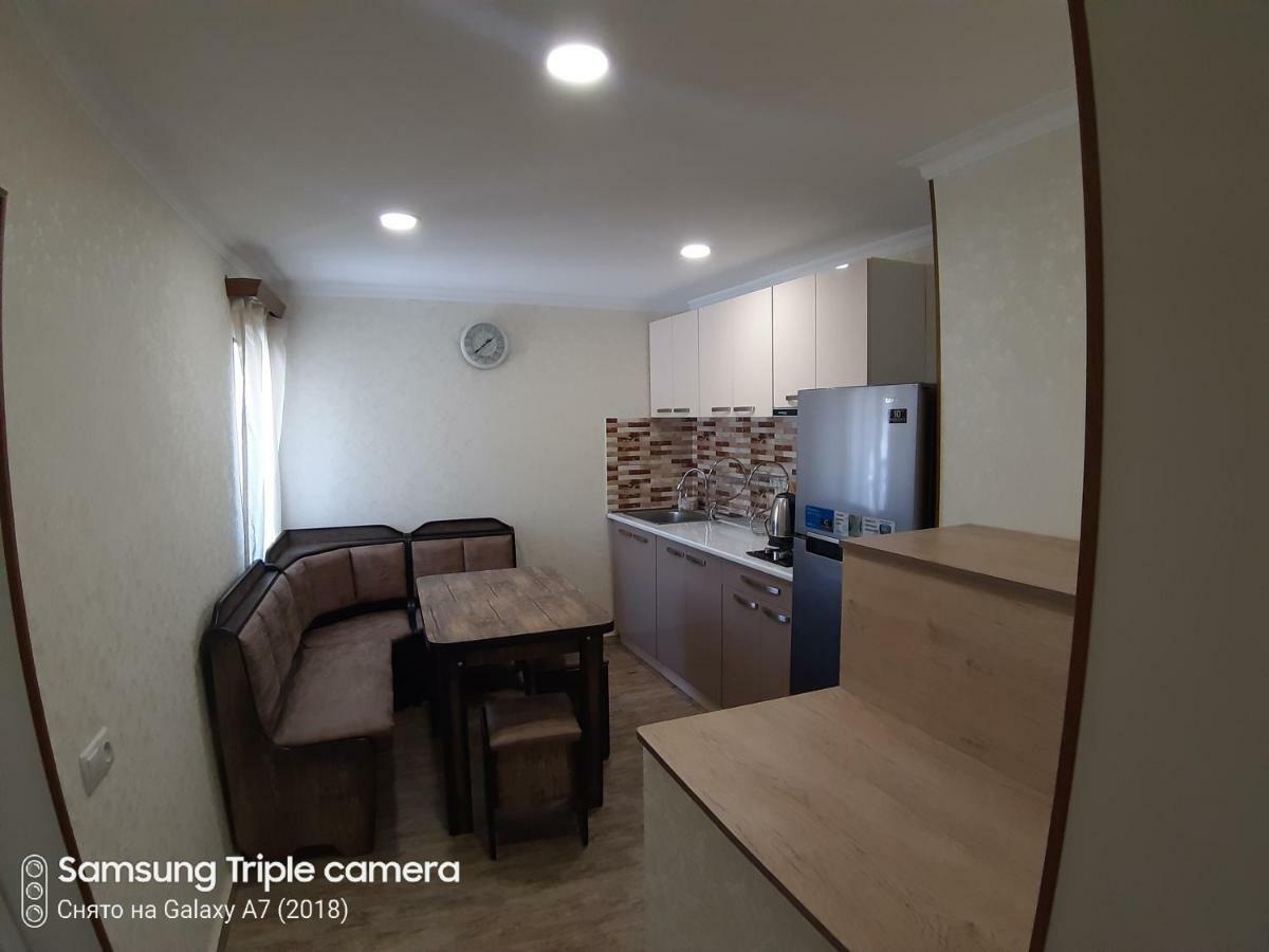 georgi apartament 2 Appartement Tbilisi Buitenkant foto